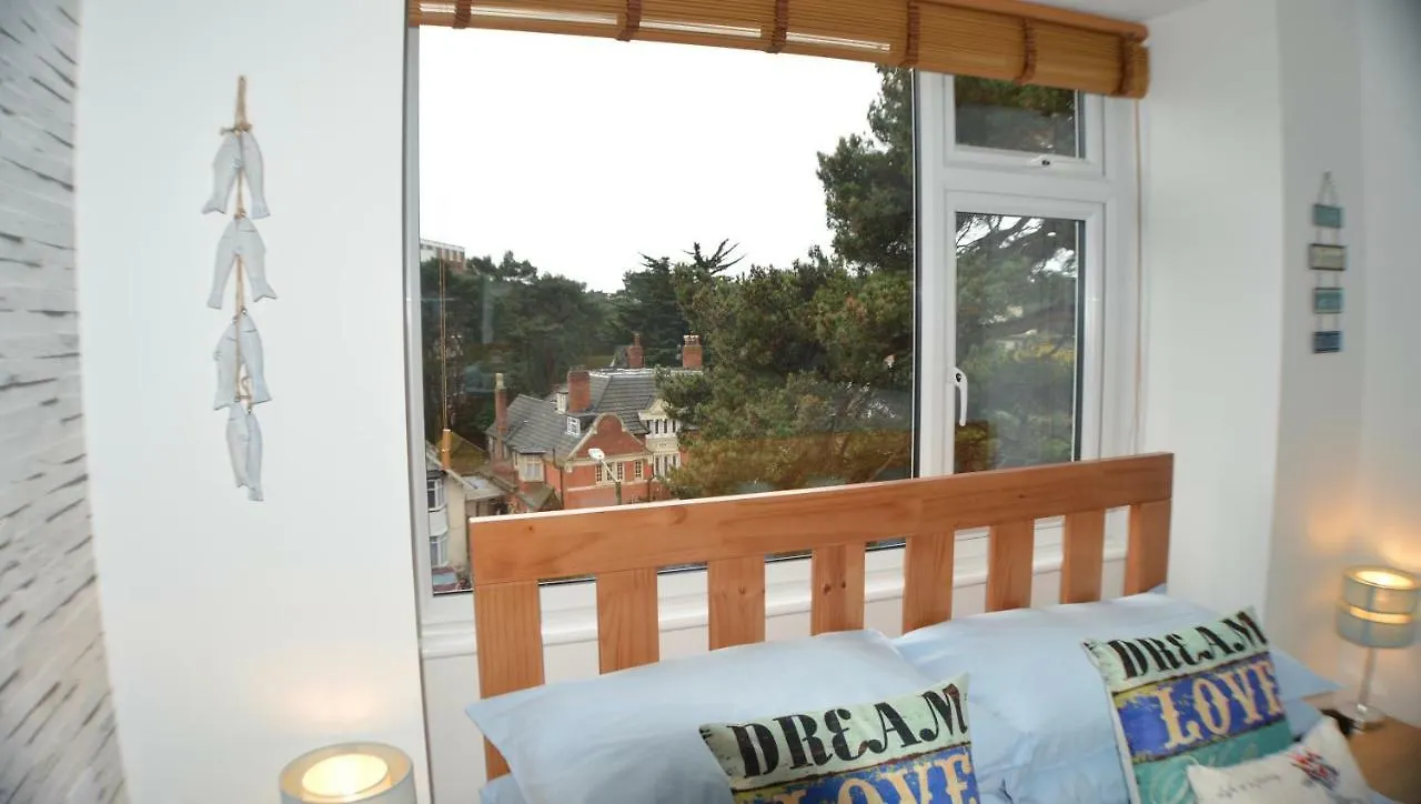 Palm Court Apartment Bournemouth